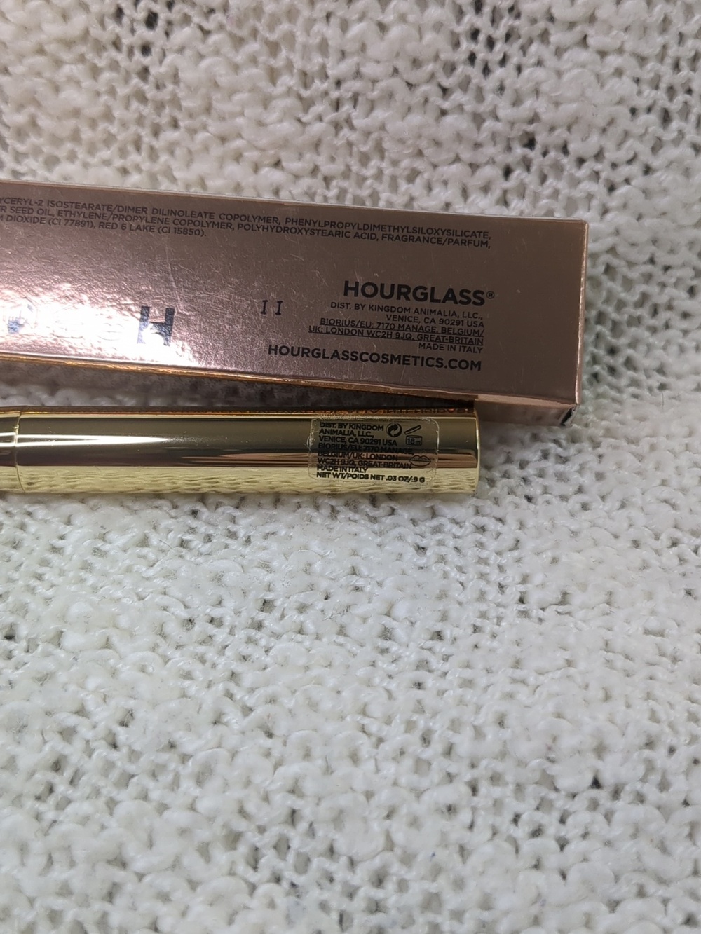 Hourglass You Make Me Matte Lipstick Crayon, 0.9g/0.03oz - Picture 7 of 10